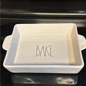 Rae dunn " bake" baking dish 13x9